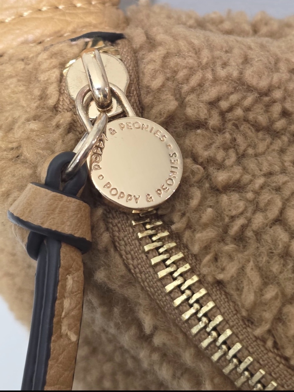POPPY & PEONIES The Sidekick Brown Camel Teddy Sherpa Crossbody Purse - Picture 6 of 12